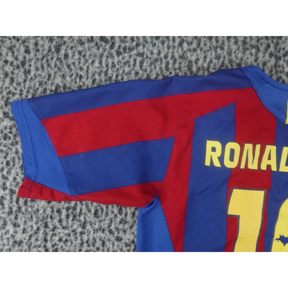 Nike FC Barcelona Jersey Youth Large Blue Red Good Ronaldinho 10 2005-06 T90